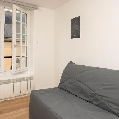 Apartment Charmant Studio Au Pied De La Cathedrale De Poitiers
